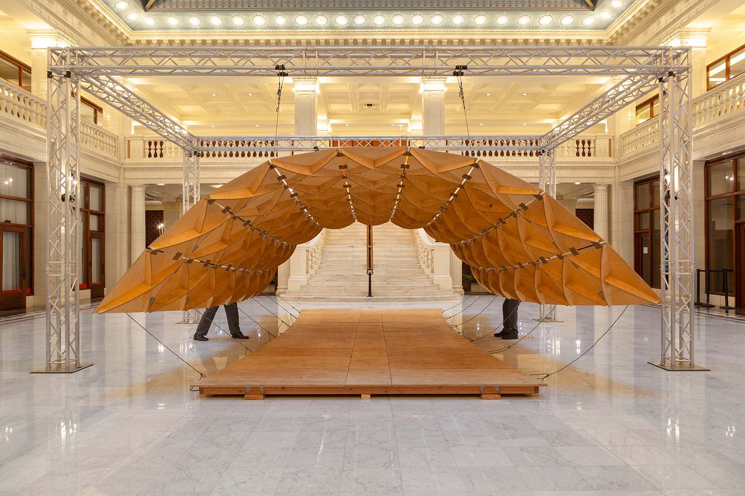 SOM Designs Kinematic Sculpture for Chicago Design Week SOM